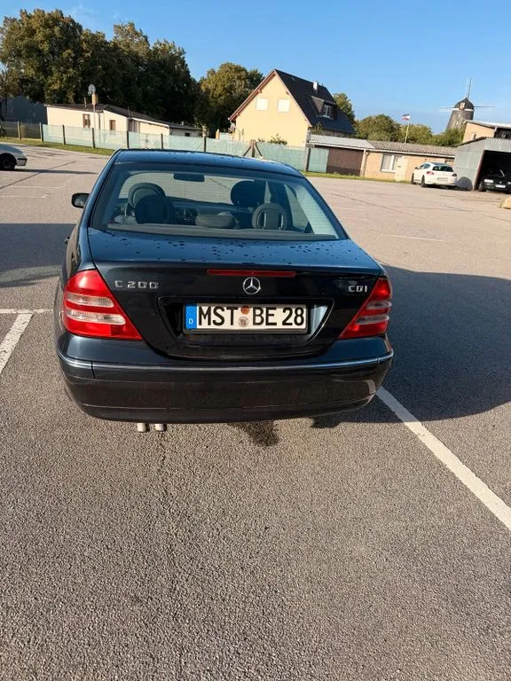 Mercedes-Benz C 200