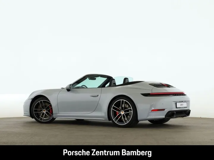 Porsche 992
