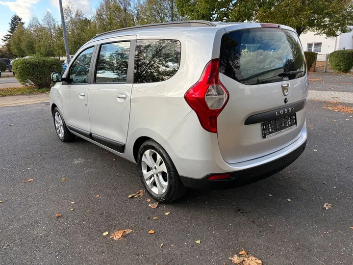 Dacia Lodgy
