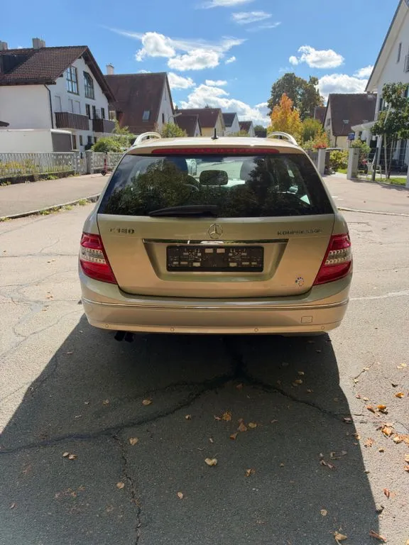 Mercedes-Benz C 180