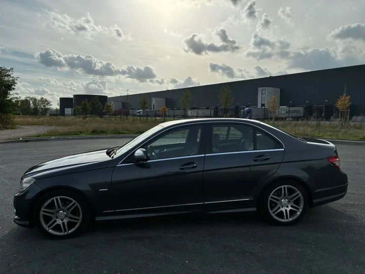 Mercedes-Benz C 180