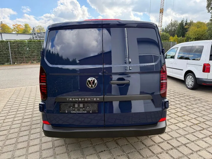Volkswagen T7 Transporter
