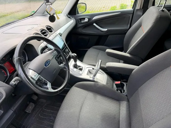 Ford Galaxy