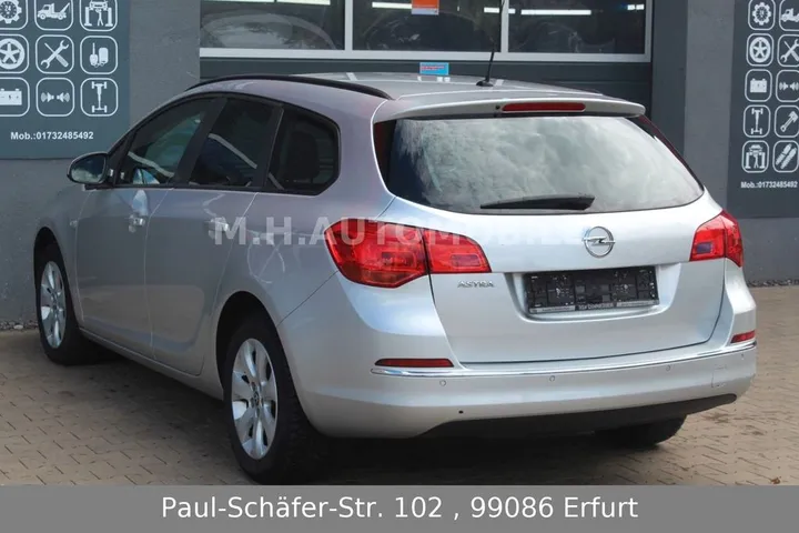 Opel Astra