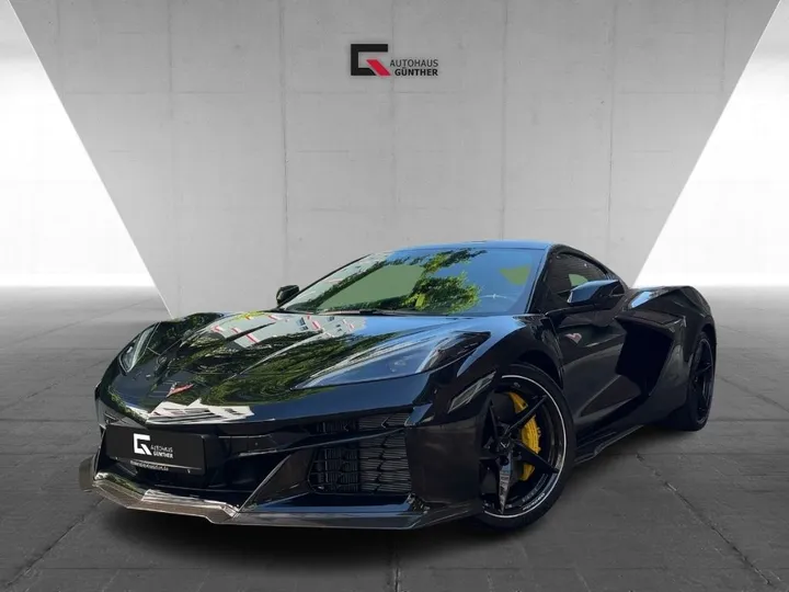 Corvette C8