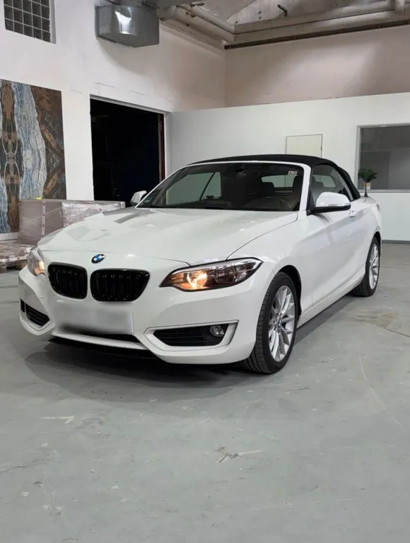BMW 220