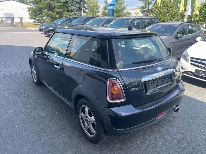 MINI ONE