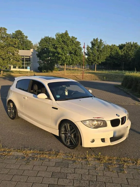 BMW 123