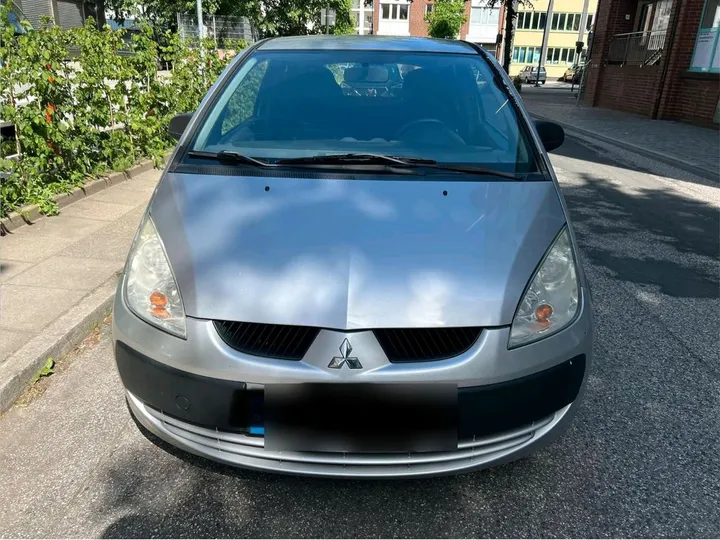 Mitsubishi Colt