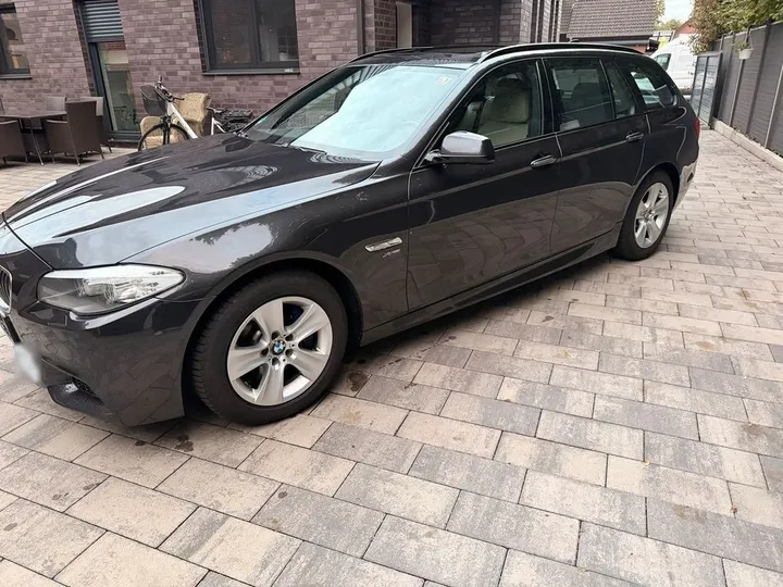 BMW 525