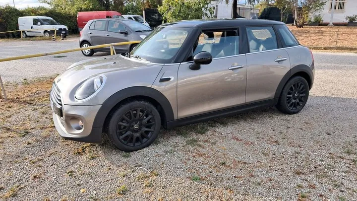MINI Cooper D