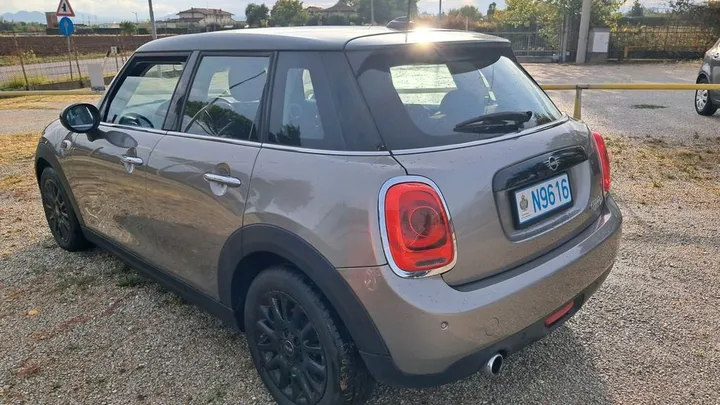 MINI Cooper D