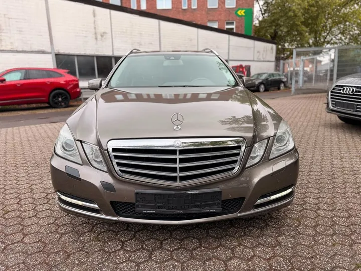 Mercedes-Benz E 250