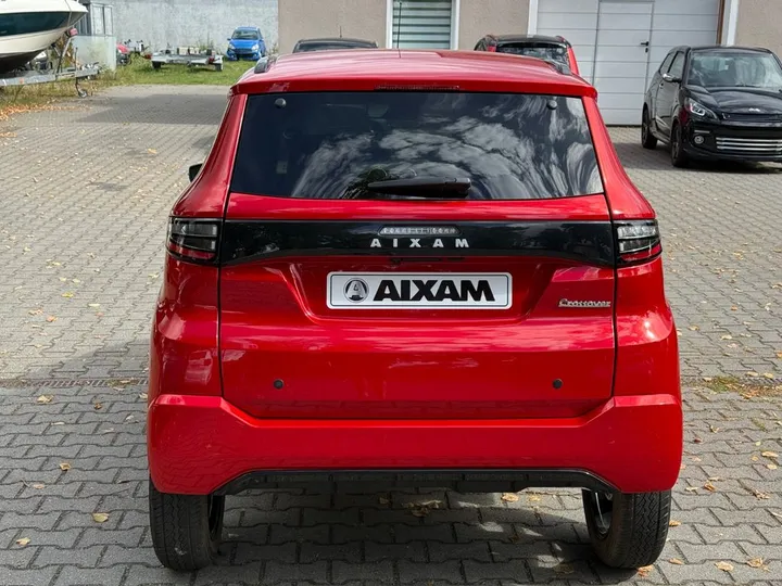 Aixam Cross