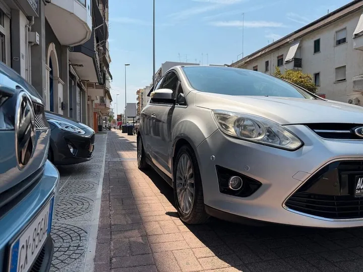 Ford C-Max