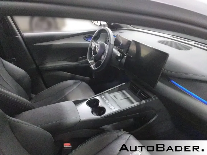 BYD SEAL 6