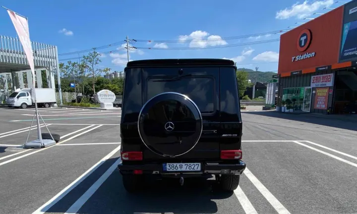 Mercedes-Benz G-Class