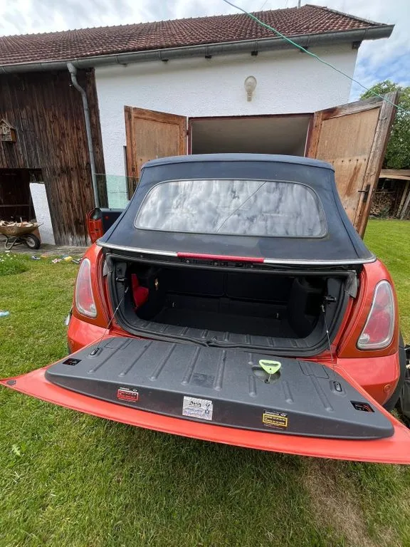 MINI Cooper Cabrio