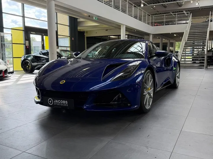 Lotus Emira
