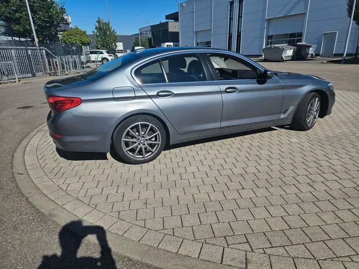 BMW 520