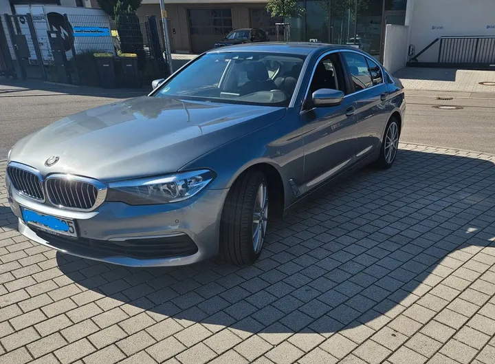 BMW 520