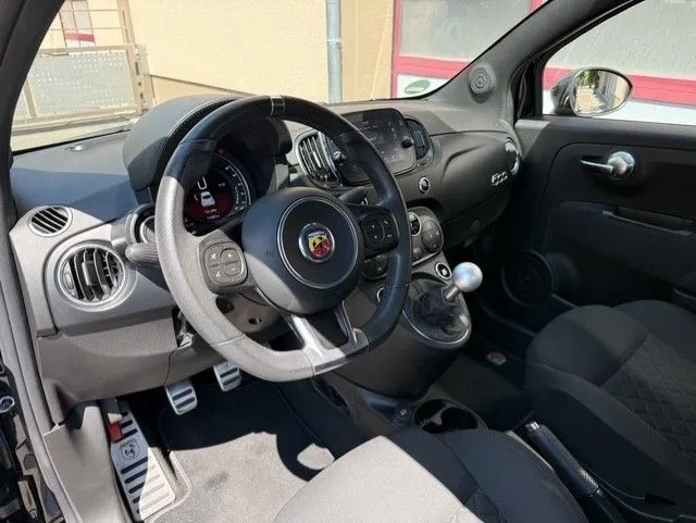 Abarth 595