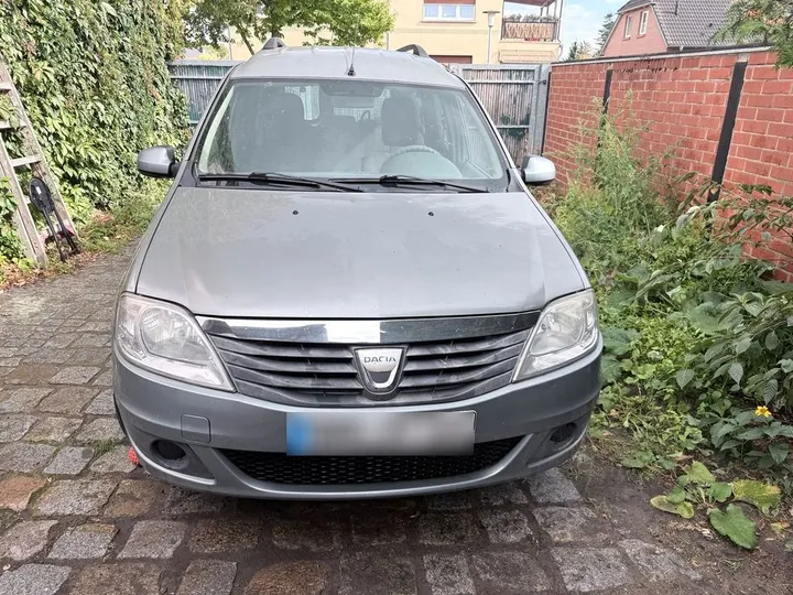Dacia Logan