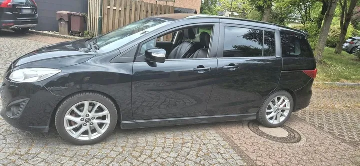 Mazda 5