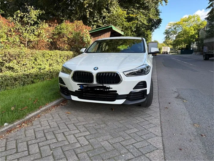 BMW X2