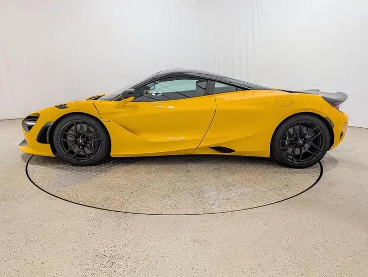 McLaren 750S