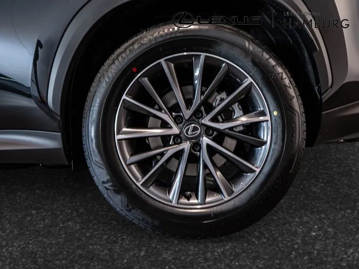 Lexus NX 450h