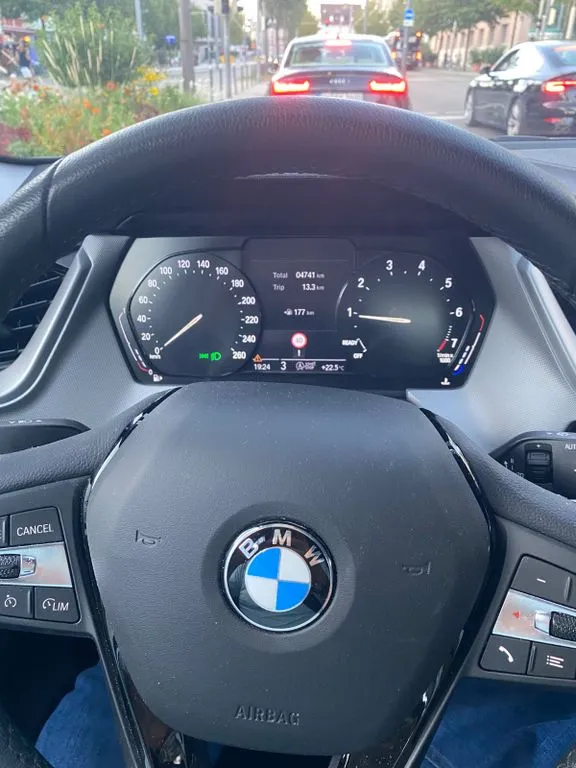 BMW 118