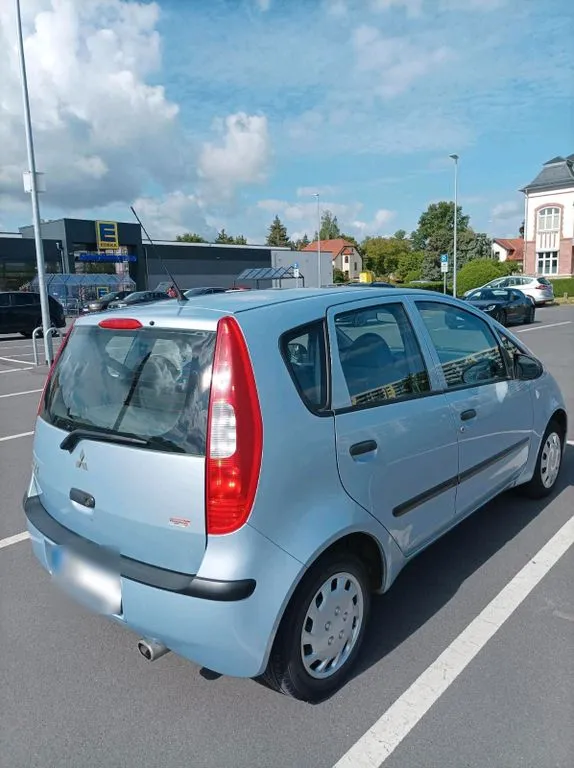 Mitsubishi Colt