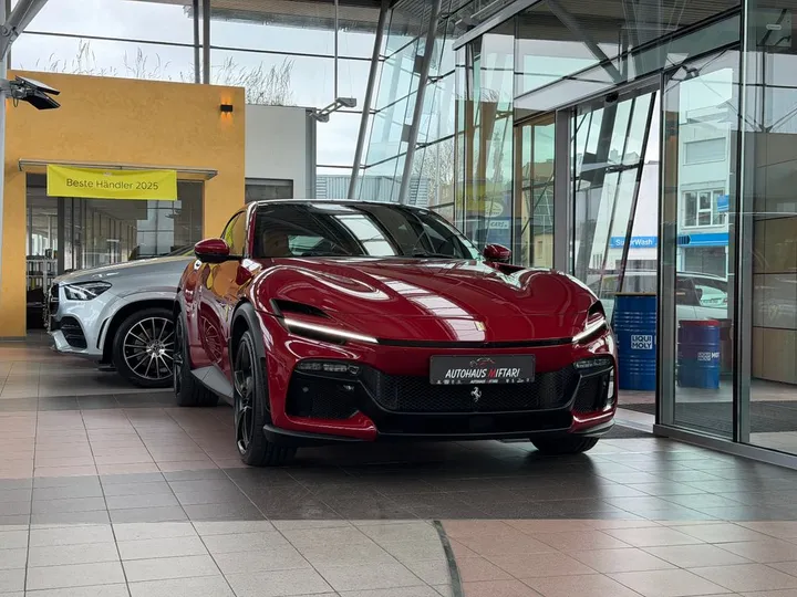 Ferrari Purosangue