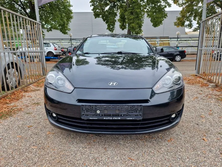 Hyundai Coupe