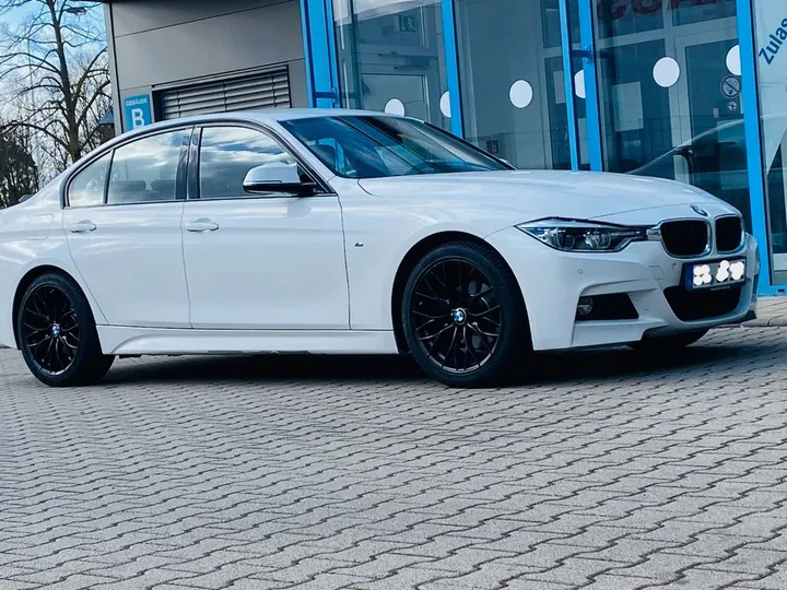 BMW 318