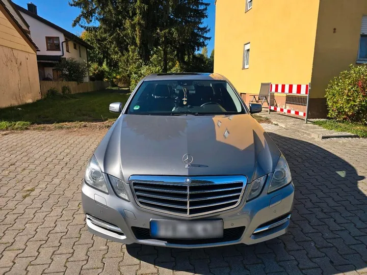 Mercedes-Benz E 250