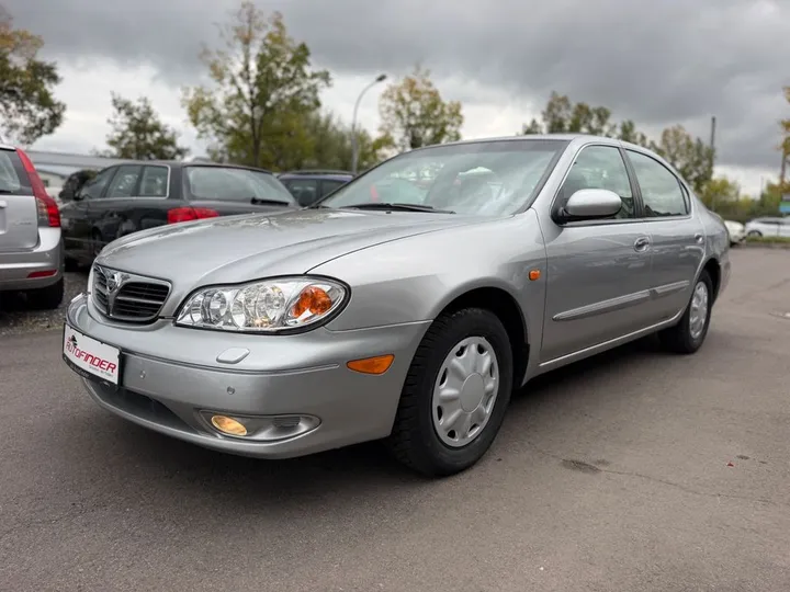 Nissan Maxima