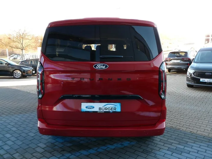 Ford Tourneo Custom