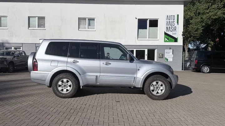 Mitsubishi Pajero