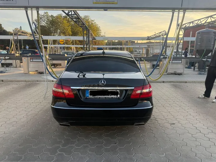Mercedes-Benz E 250