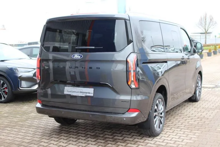 Ford Tourneo Custom