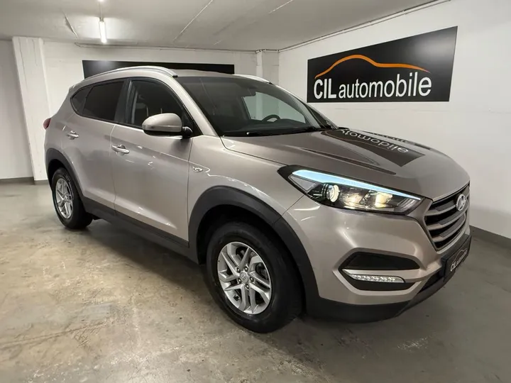 Hyundai TUCSON