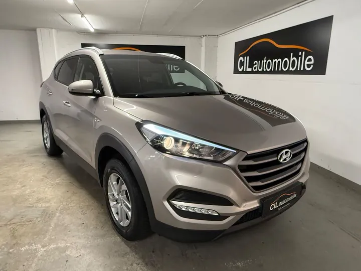 Hyundai TUCSON