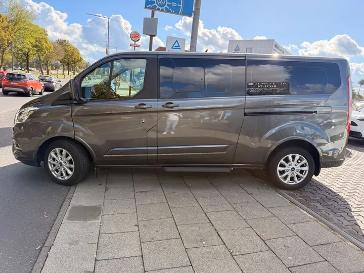 Ford Tourneo Custom