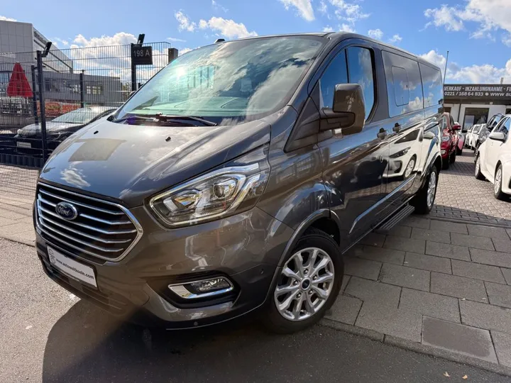 Ford Tourneo Custom