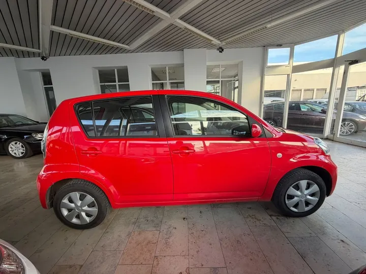 Daihatsu Sirion