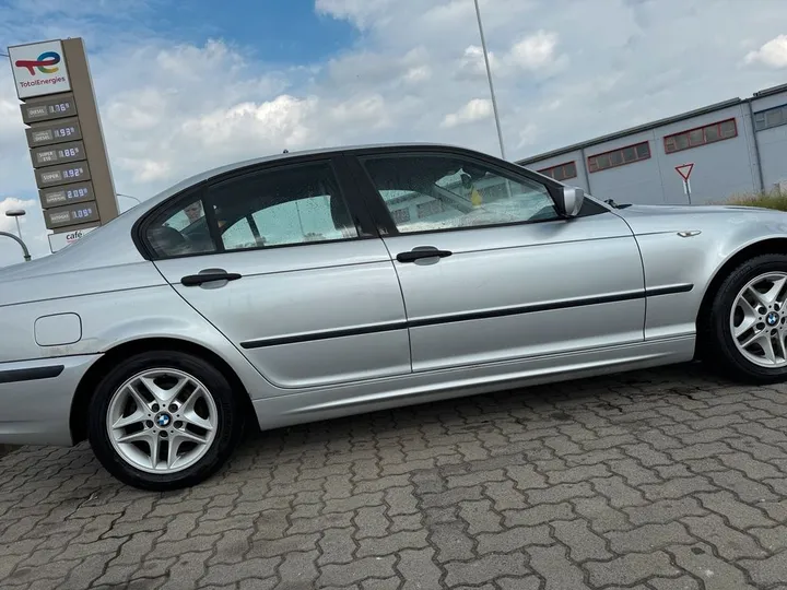 BMW 318