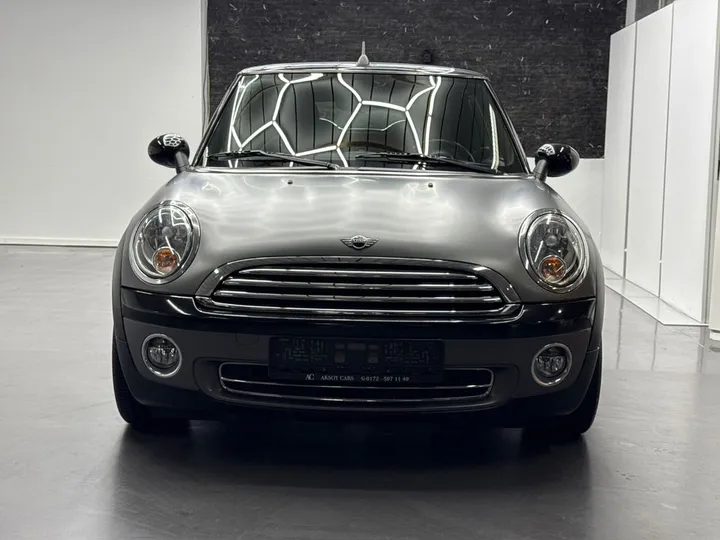 MINI Cooper Cabrio
