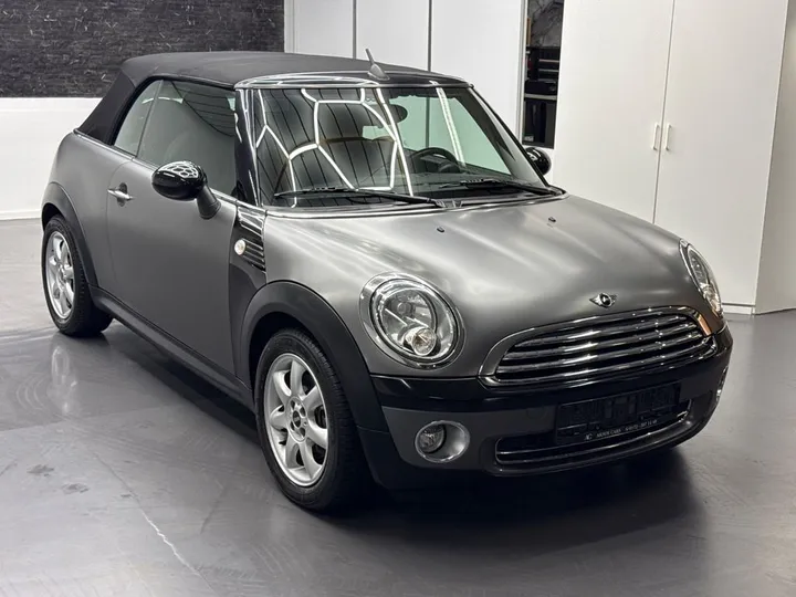 MINI Cooper Cabrio